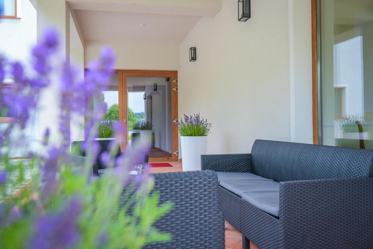 Villa Krolewiec - 1,5Km Od Energylandii Zator Exterior photo